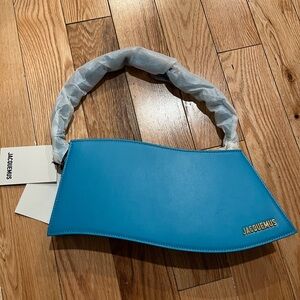 NWT JACQUEMUS La Vague Shoulder bag turquoise